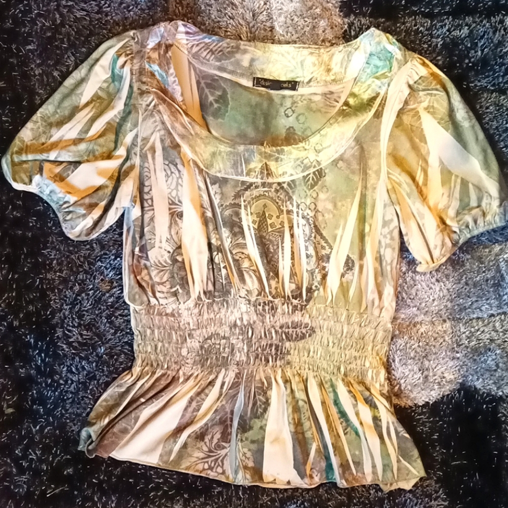 Pretty blouse